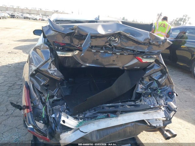 4T1G11AK8RU864488 Toyota CAMRY SE