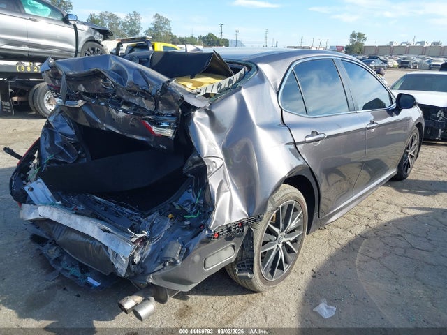 4T1G11AK8RU864488 Toyota CAMRY SE