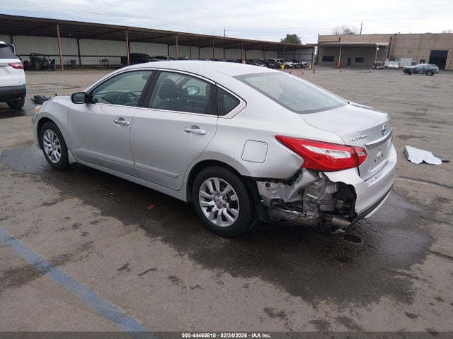 1N4AL3AP9HC223128 Nissan Altima 2.5 S