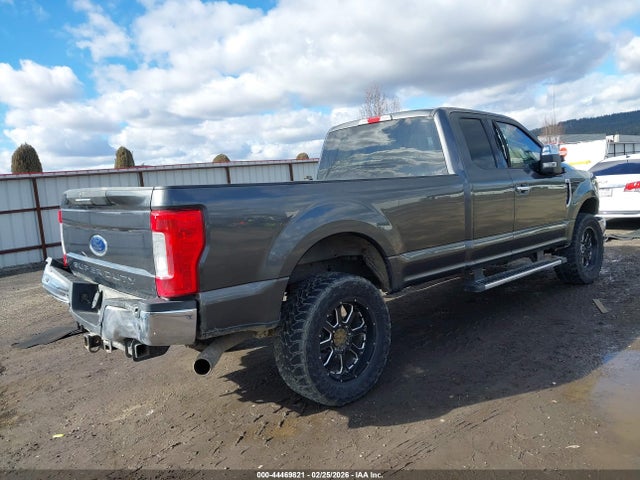 Ford F-250 Xlt 2018 1FT7X2B66JEC80079 Image 4