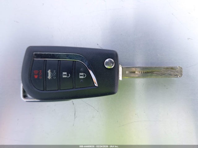 4T1C11AK3LU978243 Toyota CAMRY LE