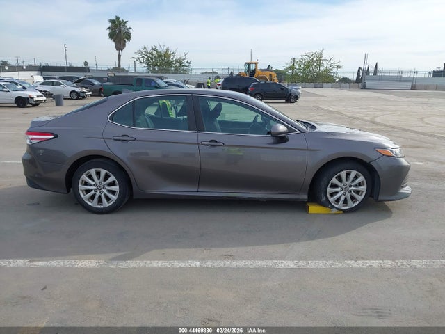 4T1C11AK3LU978243 Toyota CAMRY LE