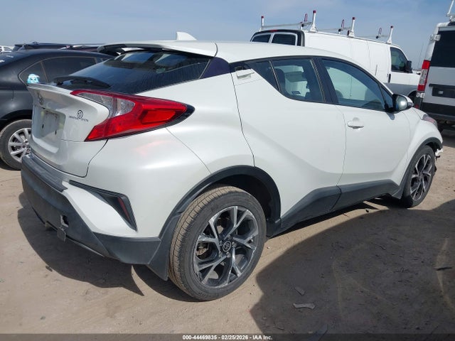 2021 TOYOTA C-HR NMTKHMBXXMR128203 Photo 3