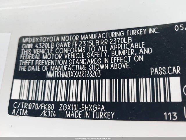 2021 TOYOTA C-HR NMTKHMBXXMR128203 Photo 8