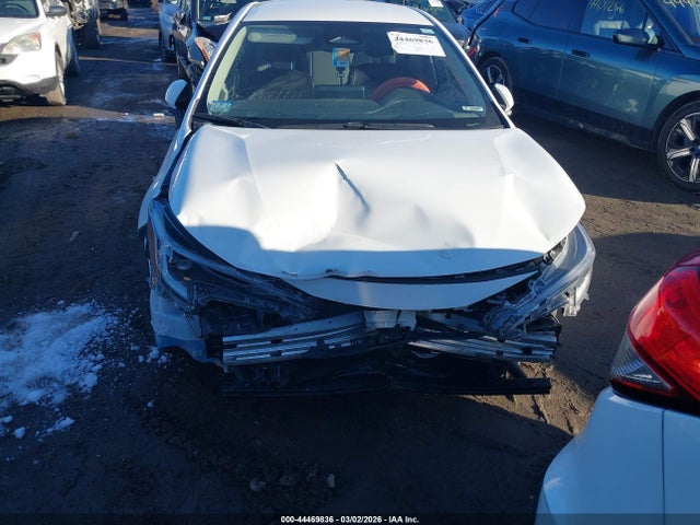JTDBCMFE0R3038222 Toyota Corolla Hybrid Le