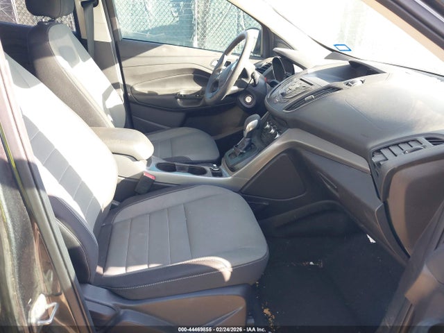 1FMCU0G73GUB82280 Ford ESCAPE SE