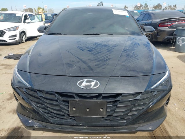 KMHLS4AG6PU562929 Hyundai ELANTRA SEL