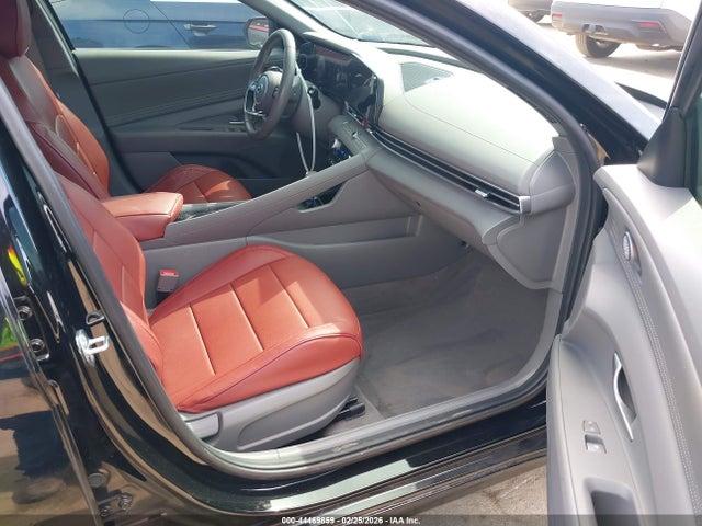 KMHLS4AG6PU562929 Hyundai ELANTRA SEL