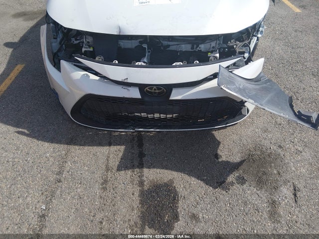 JTDEPMAE5MJ167621 Toyota COROLLA LE