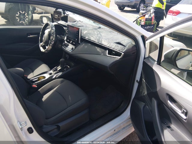JTDEPMAE5MJ167621 Toyota COROLLA LE