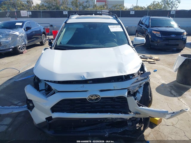 Продажа на аукционе авто 2023 Toyota Rav4 Xle Premium, vin: JTMC1RFV7PD099162, номер лота: 44469876