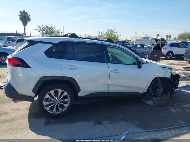Продажа на аукционе авто 2023 Toyota Rav4 Xle Premium, vin: JTMC1RFV7PD099162, номер лота: 44469876