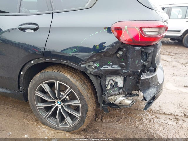 5UXCR6C0XP9R18327 BMW X5 Xdrive40i