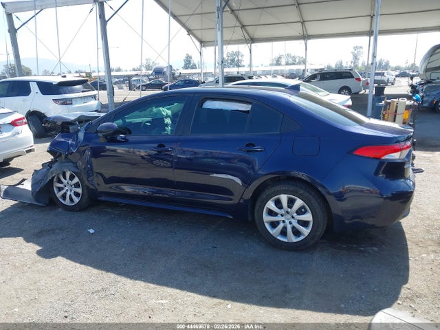 Toyota COROLLA LE 2021 5YFEPMAE5MP159997 Image 14