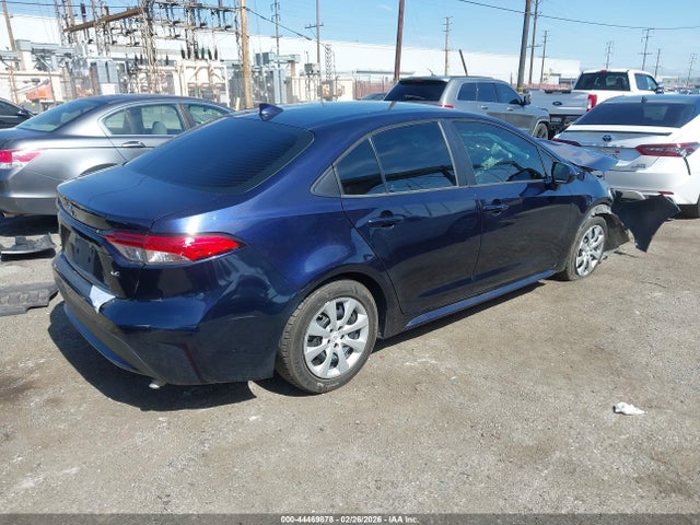 Toyota COROLLA LE 2021 5YFEPMAE5MP159997 Image 4