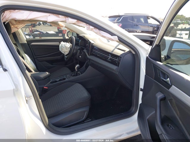 2025 Volkswagen Jetta 1.5t S მანქანა იყიდება აუქციონზე, vin: 3VW5X7BU6SM109425, აუქციონის ნომერი: 44469881