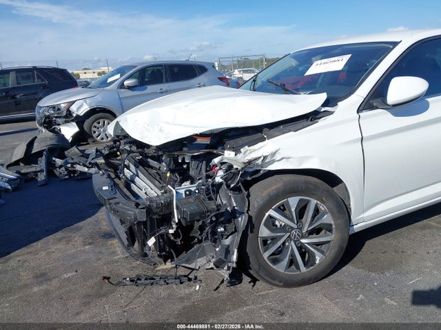 2025 Volkswagen Jetta 1.5t S მანქანა იყიდება აუქციონზე, vin: 3VW5X7BU6SM109425, აუქციონის ნომერი: 44469881