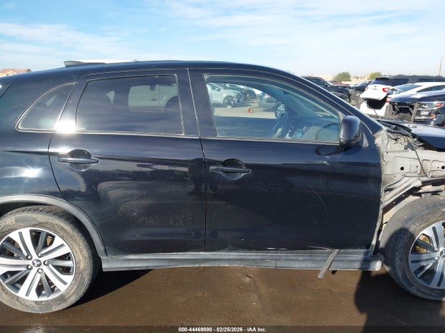 Продаж на аукціоні авто 2022 Mitsubishi Outlander Sport 2.0 Be 2wd/2.0 Es 2wd/2.0 Le 2wd/2.0 S 2wd, vin: JA4APUAU6NU004038, номер лоту: 44469890