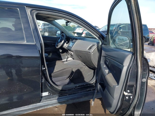 2022 MITSUBISHI OUTLANDER SPORT JA4APUAU6NU004038 Photo 4