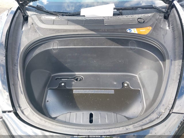2018 TESLA MODEL 3 5YJ3E1EAXJF005828 Photo 9