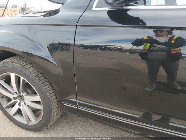 WA1LGAFE5FD025229 Audi Q7 3.0t Premium