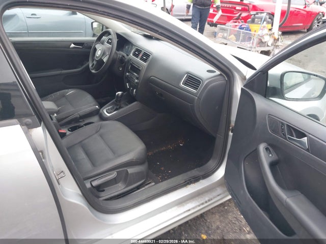 Продажа на аукционе авто 2012 Volkswagen Jetta 2.5l Se, vin: 3VWDP7AJ3CM463052, номер лота: 44469921