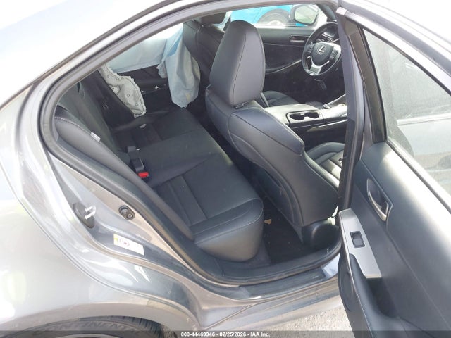 44469946 :رقم المزاد ، JTHBA1D28H5040833 vin ، 2017 Lexus Is 200t مزاد بيع