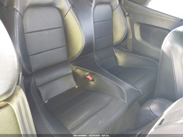 44469961 :رقم المزاد ، 1FATP8UH5J5110124 vin ، 2018 Ford Mustang Ecoboost Premium مزاد بيع