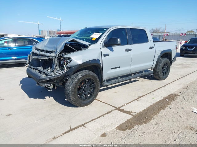 Продажа на аукционе авто 2019 Toyota Tundra Sr5 5.7l V8, vin: 5TFEY5F14KX251223, номер лота: 44469971