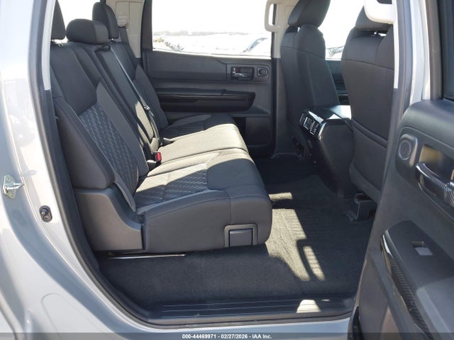 Продажа на аукционе авто 2019 Toyota Tundra Sr5 5.7l V8, vin: 5TFEY5F14KX251223, номер лота: 44469971