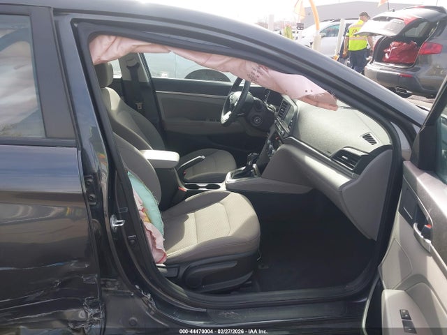 5NPD84LF3LH563438 Hyundai ELANTRA SEL