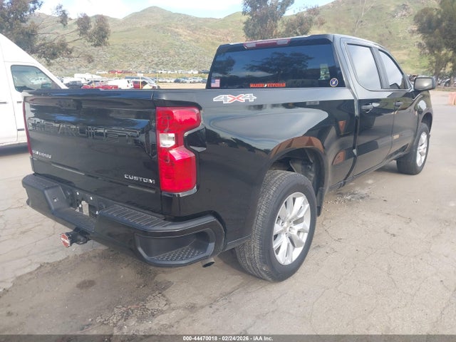 2024 CHEVROLET SILVERADO 1500 3GCPDBEK1RG203044 Photo 3