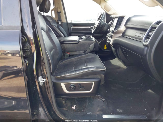 Продажа на аукционе авто 2019 Ram 1500 Laramie  4x4 5'7 Box, vin: 1C6SRFJT4KN664437, номер лота: 44470021
