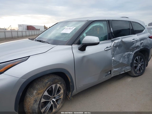5TDBBRCH3NS550161 Toyota Highlander Hybrid Le