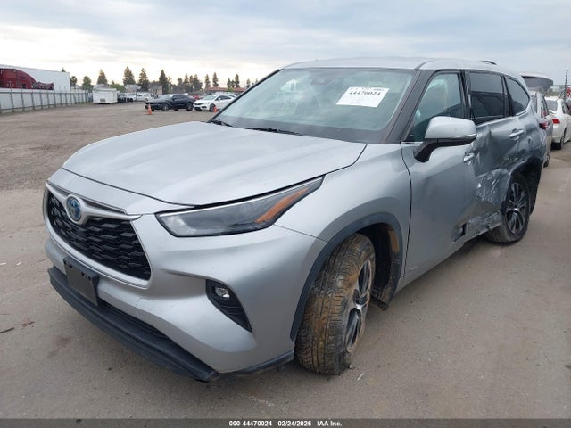 5TDBBRCH3NS550161 Toyota Highlander Hybrid Le