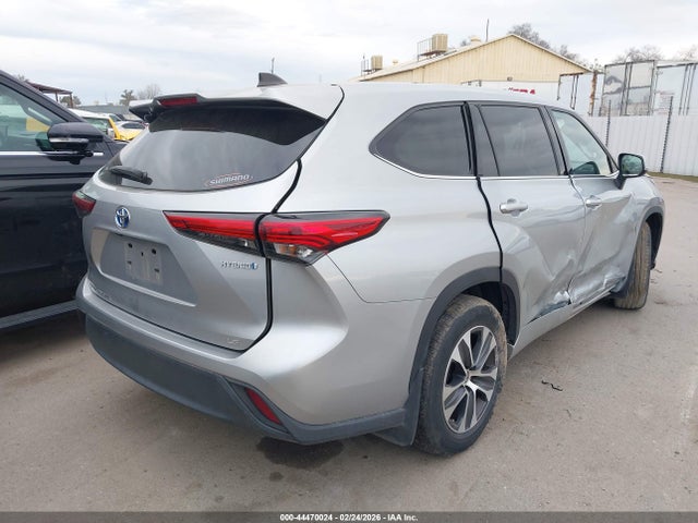 5TDBBRCH3NS550161 Toyota Highlander Hybrid Le