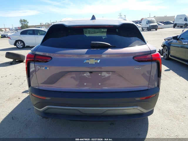 3GNKDBRJ8RS261202 Chevrolet Blazer Ev Eawd 2lt