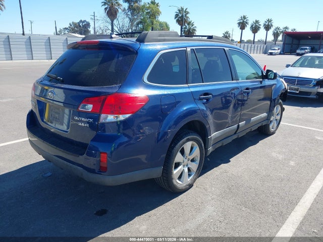 2011 Subaru Outback 3.6r Limited მანქანა იყიდება აუქციონზე, vin: 4S4BRDJC8B2340384, აუქციონის ნომერი: 44470031