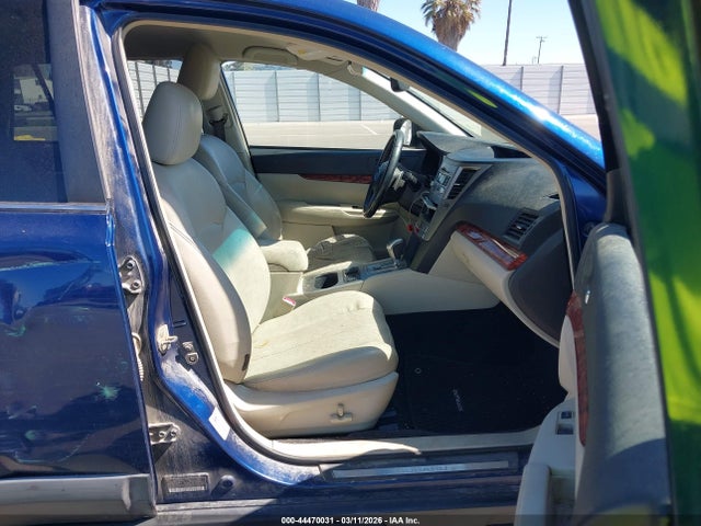 2011 Subaru Outback 3.6r Limited მანქანა იყიდება აუქციონზე, vin: 4S4BRDJC8B2340384, აუქციონის ნომერი: 44470031