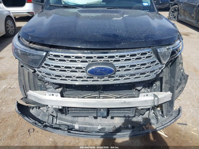2022 FORD EXPLORER 1FMSK7FH2NGA32824 Photo 5