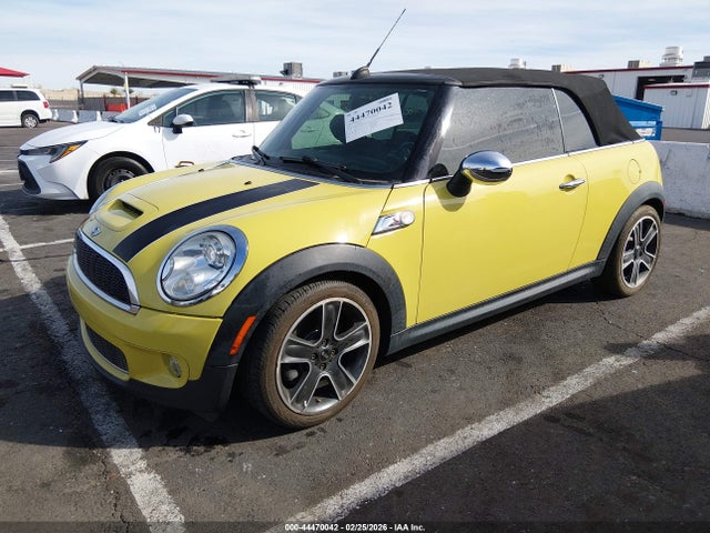 2009 MINI COOPER S WMWMS33529TG88325 Photo 1