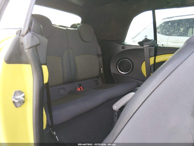 2009 MINI COOPER S WMWMS33529TG88325 Photo 7