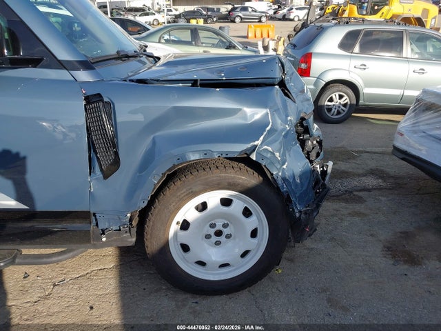 SALEJ7EU0S2464378 Land Rover Defender 110 P400 S