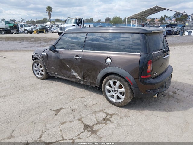 2008 MINI COOPER S CLUBMAN WMWMM33538TP71154 Photo 2