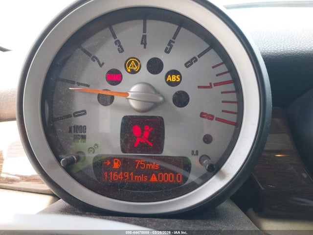 2008 MINI COOPER S CLUBMAN WMWMM33538TP71154 Photo 6
