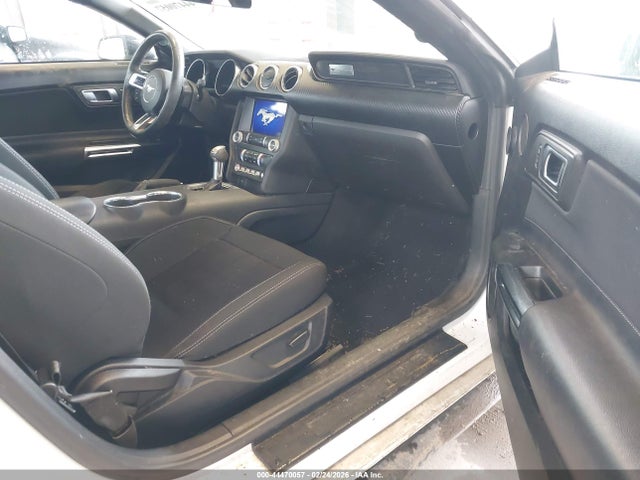 Ford Mustang Ecoboost Fastback 2021 1FA6P8TH8M5147350 Image 5