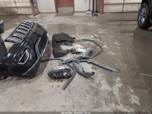 1C4RJFBG4HC627540 Jeep Grand Cherokee Limited 4x4