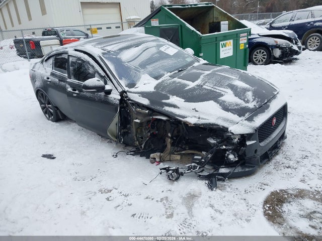 2017 JAGUAR XE SAJAL4BV2HA971584 Photo 0