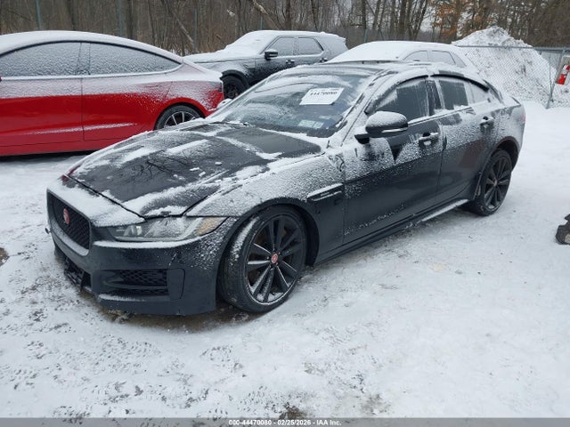2017 JAGUAR XE SAJAL4BV2HA971584 Photo 1