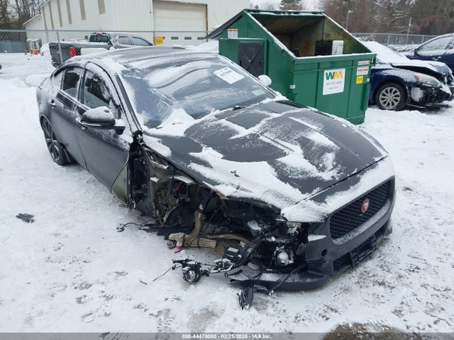 2017 JAGUAR XE SAJAL4BV2HA971584 Photo 5